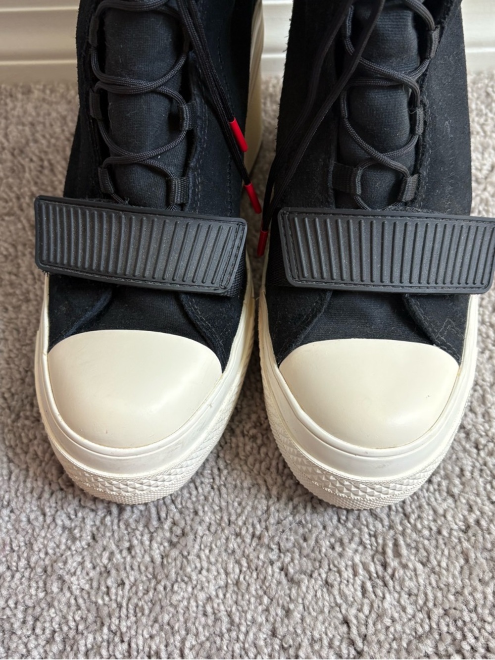 Converse Women's Chuck Taylor All Star GR82 Extra-High Top Boots - Picture 10 of 14